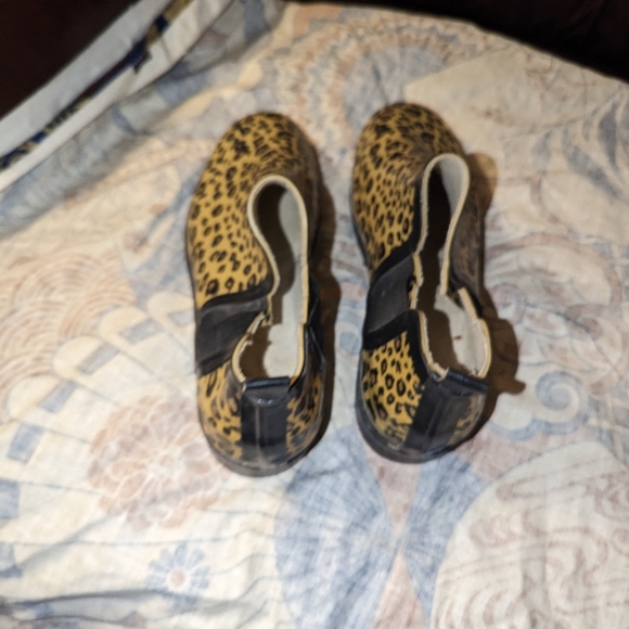 Cheetah boutique rain boots size large - Picture 7 of 10